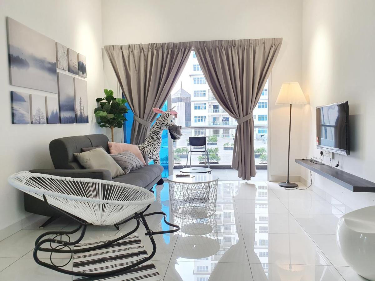 No.7 The Zebra @ Puchong Skypod Residence Екстериор снимка